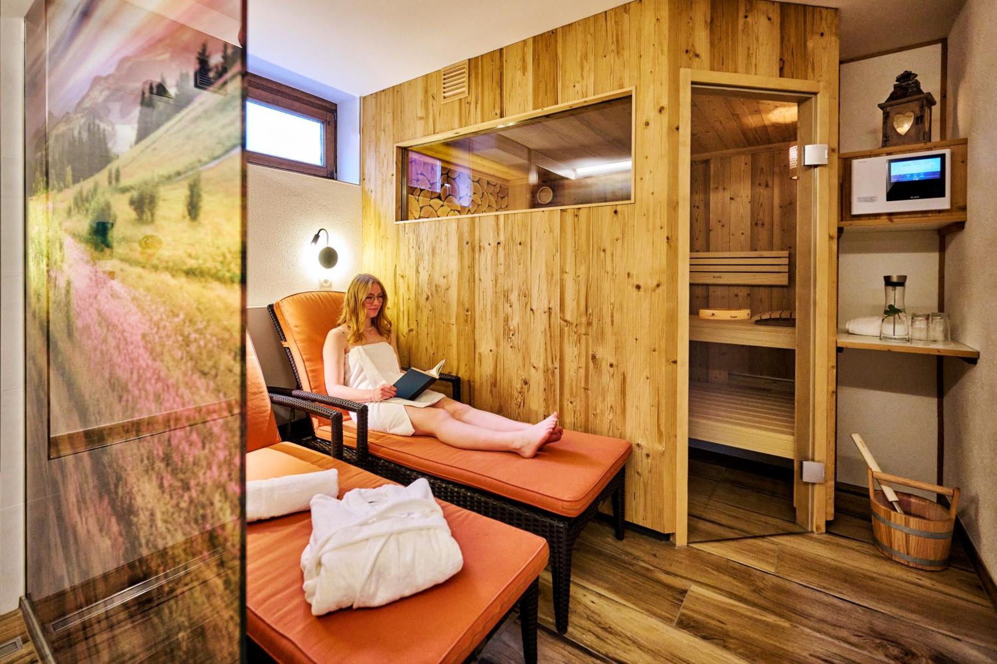 Landhotel Zur Gruenen Kutte 베른샤우센 외부 사진